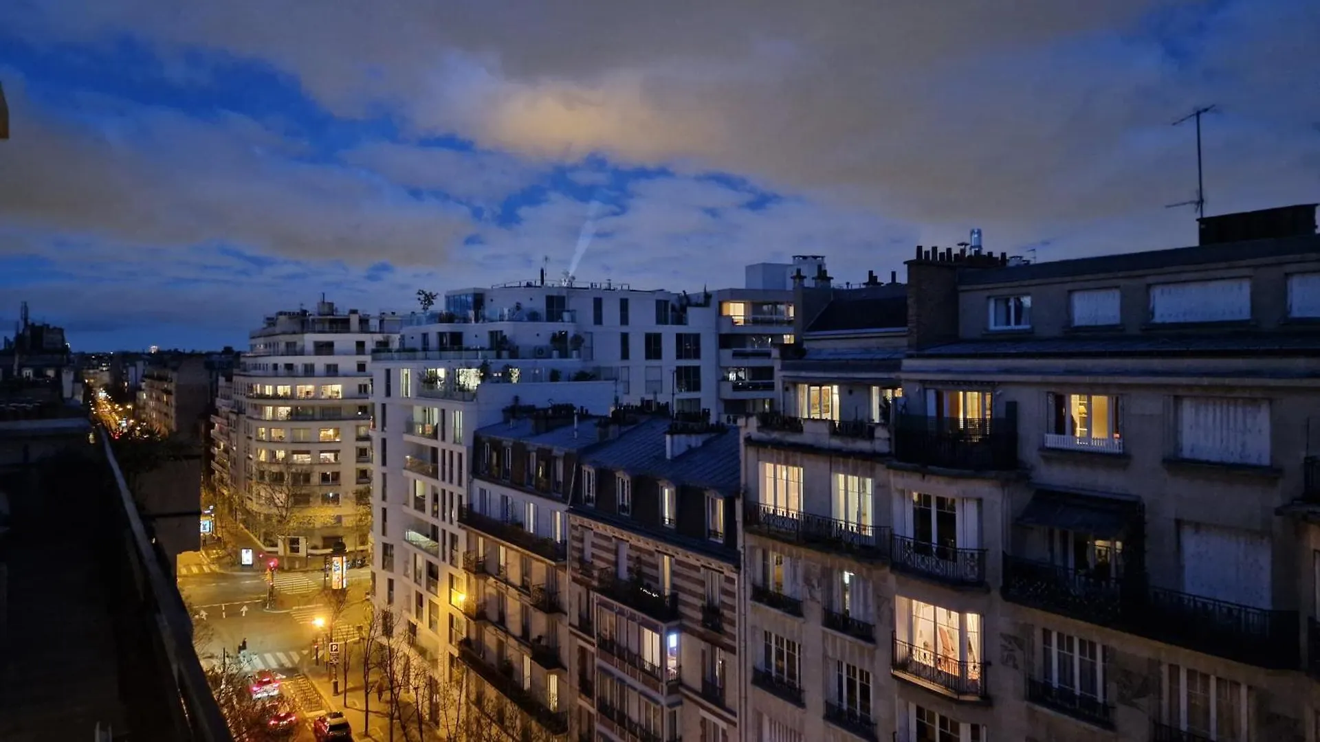 Homestay Michel Ange Apartment Paris