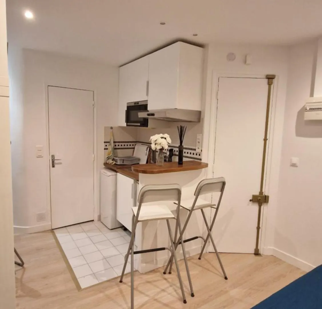 Homestay Michel Ange Apartment Paris France